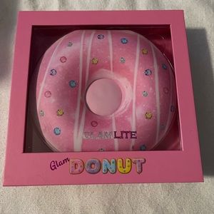 Glamlite: Glam Donut Eyeshadow Palette